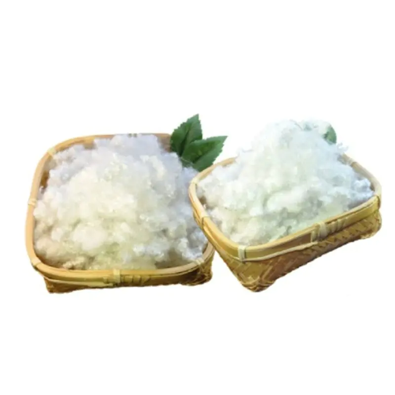 Czy włókno poliestrowe można poddać recyklingowi i jak to działa